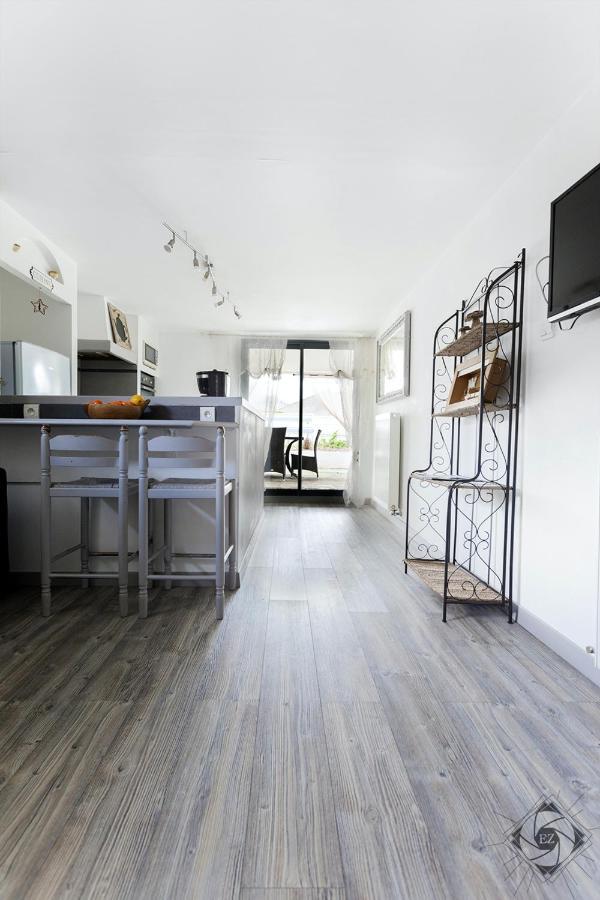 Appartement Lumineux A Voreppe Avec Piscine Eksteriør bilde